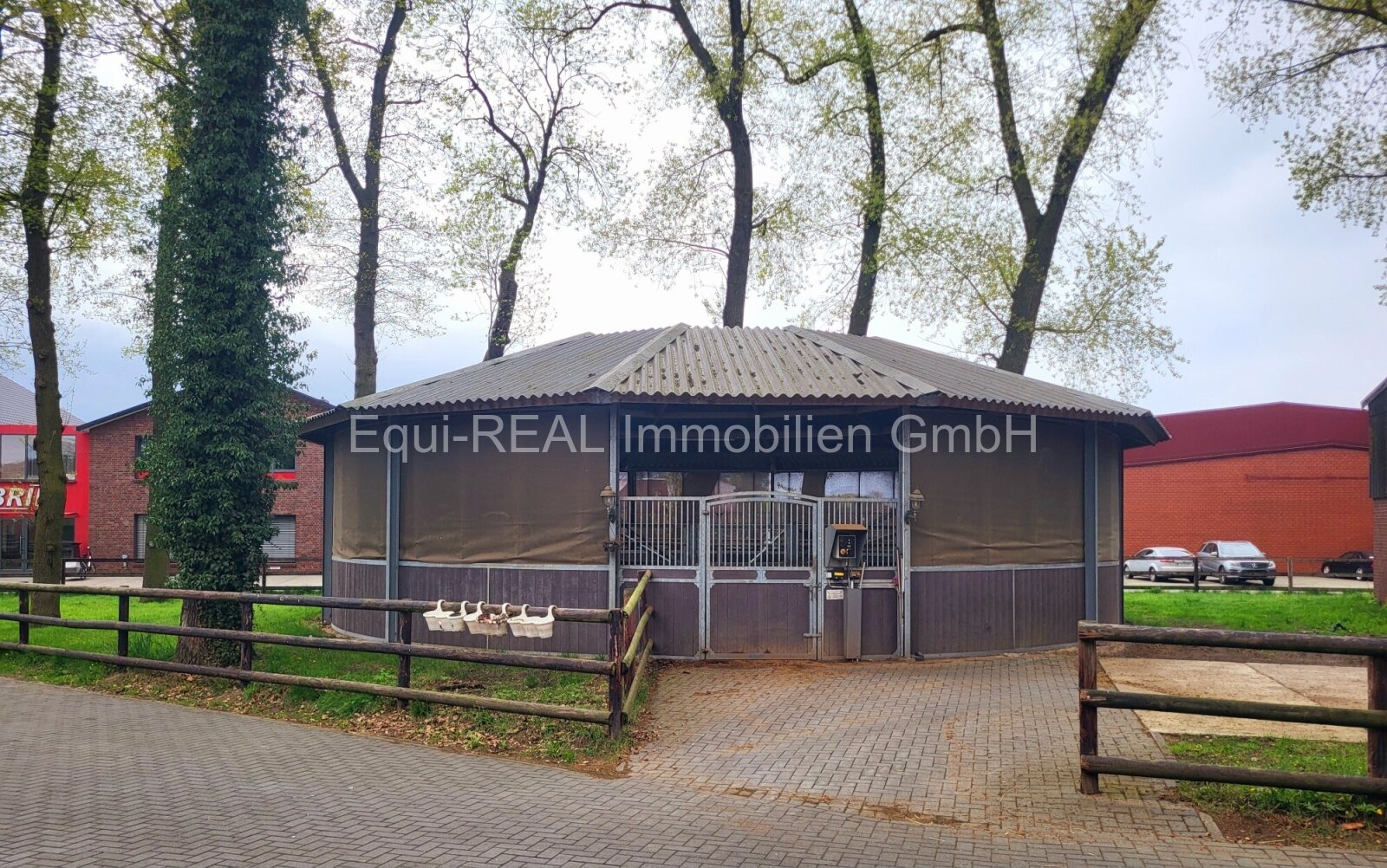 Reitanlage für Zucht, Sport und Reha