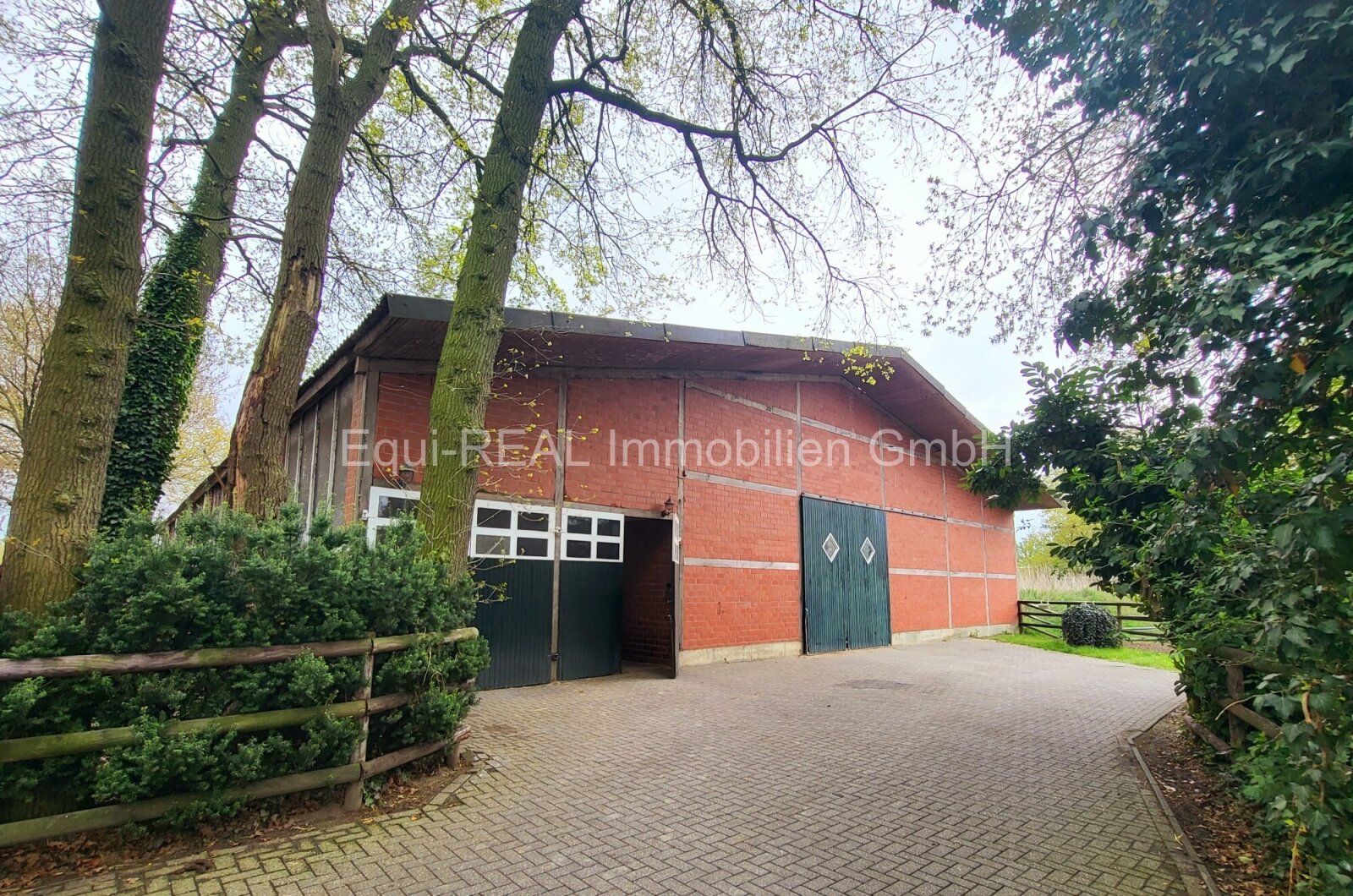 Reitanlage für Zucht, Sport und Reha