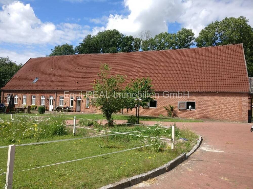 Reitanlage in malerischer Lage